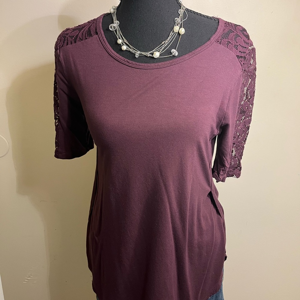 Old Navy Lace-Sleeve Knit Top - Plum